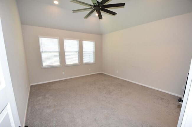 Building Photo - 22491 Kinley St
