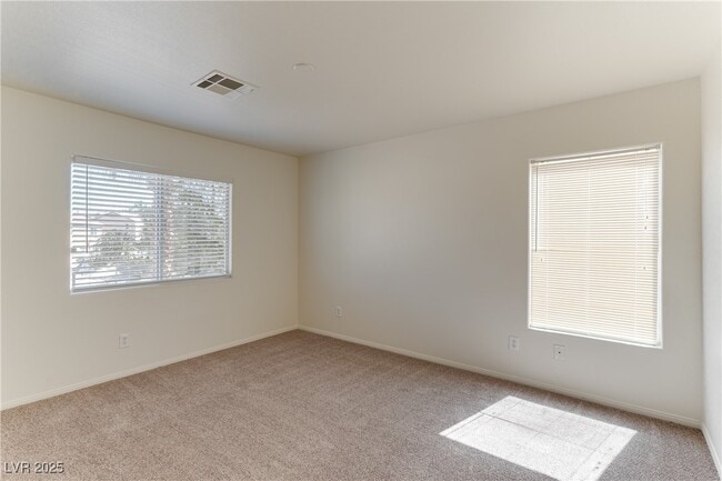 Building Photo - 11032 African Sunset St