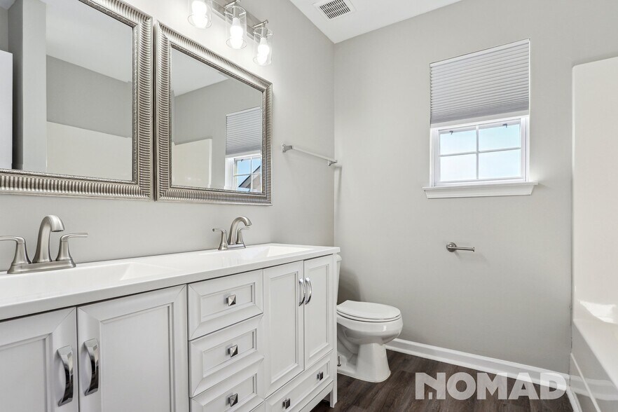 Bathroom - 161 Grove Ln South