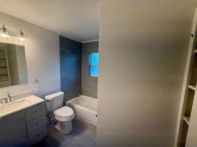 Building Photo - 822 Woodleigh Dr