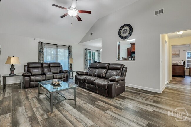 Building Photo - 128 Fontenot Dr