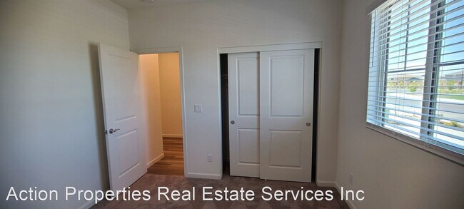 Building Photo - 4 br, 2 bath House - 7128 Driftway Loop