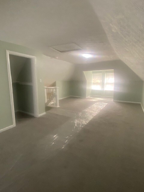 Building Photo - 1036 Oakwood Ave