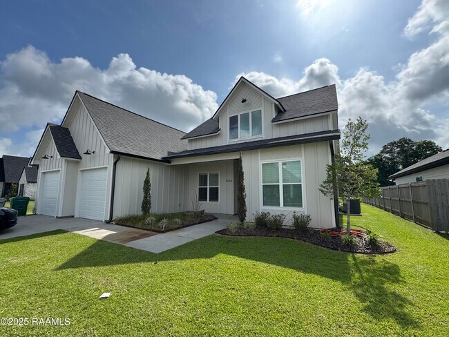 Building Photo - 306 Abercrombie Wy