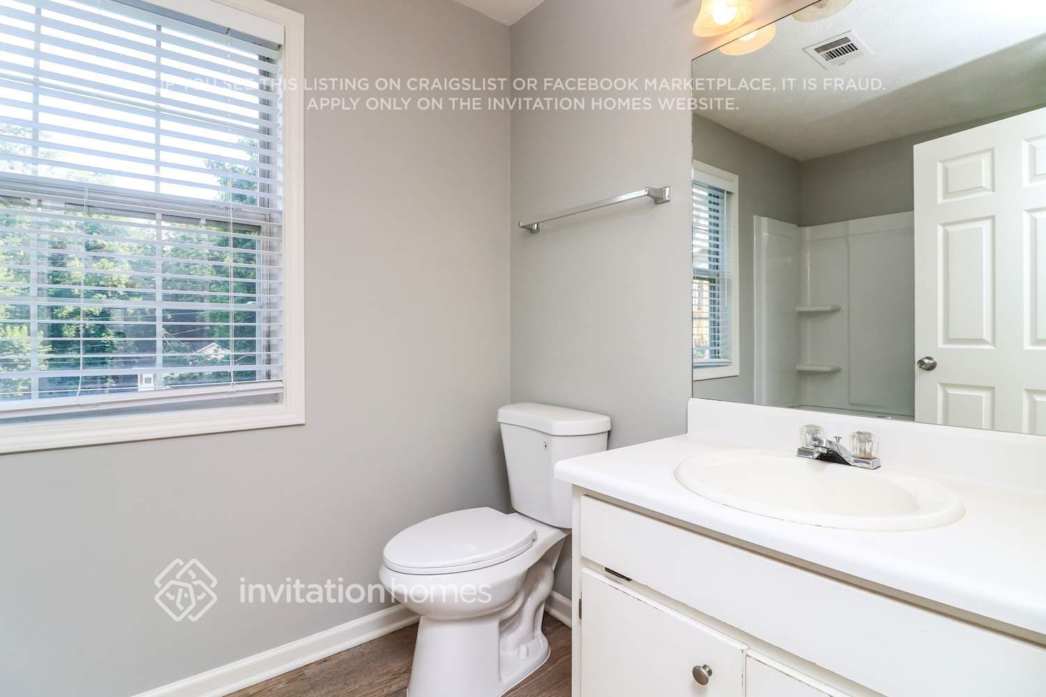 Building Photo - 3795 Cherokee Overlook Dr