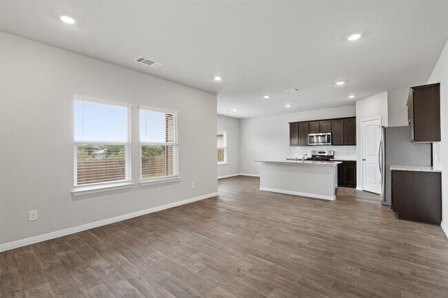 Building Photo - 493 Apache Plum Dr