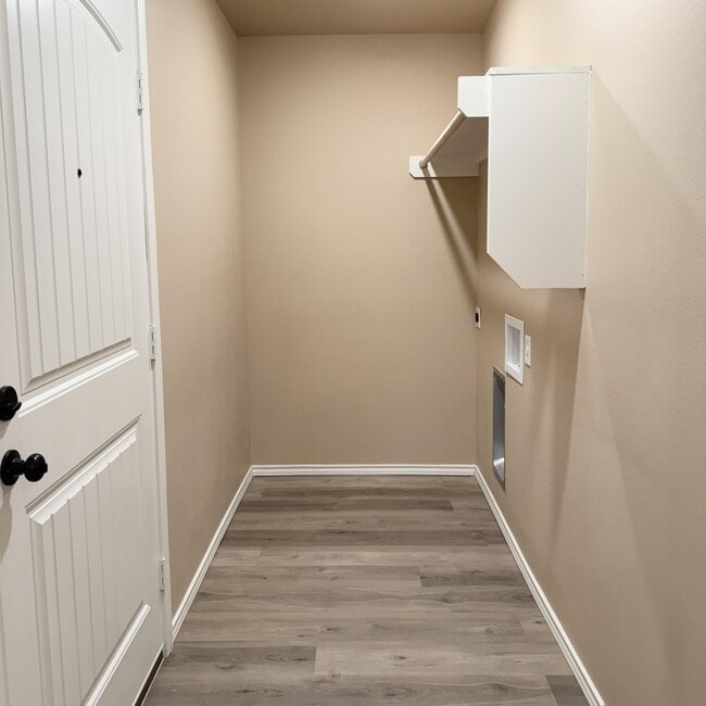 Building Photo - 2917 E Cornell St