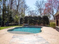 Building Photo - 5725 Brookhaven Rd