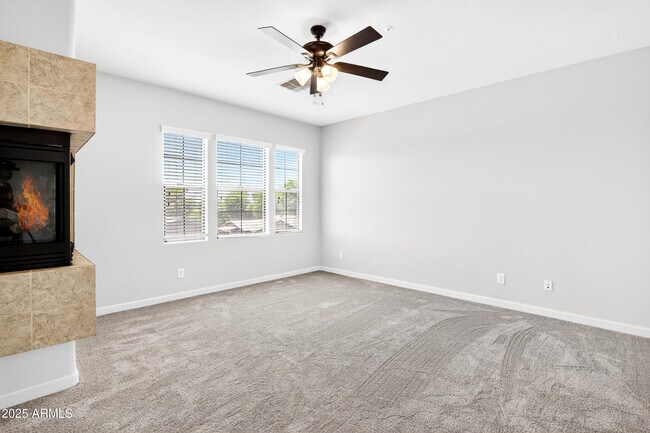 Building Photo - 20823 W Western Dr