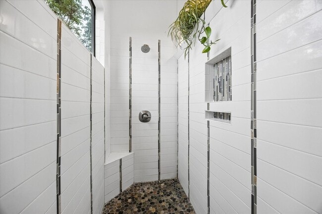 Building Photo - 13803 Wild Turkey Pass