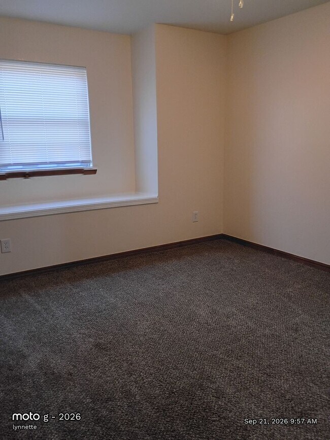 Building Photo - 3306 Mockingbird Ln