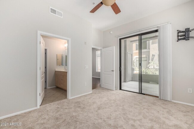 Building Photo - 11640 N Tatum Blvd