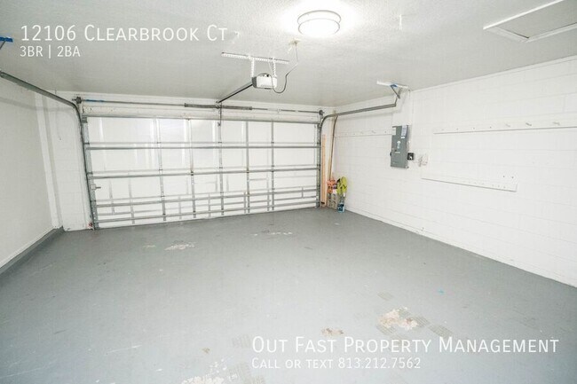 Building Photo - 12106 Clearbrook Ct