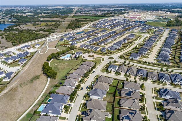 Building Photo - 2740 Meadowbrook Blvd