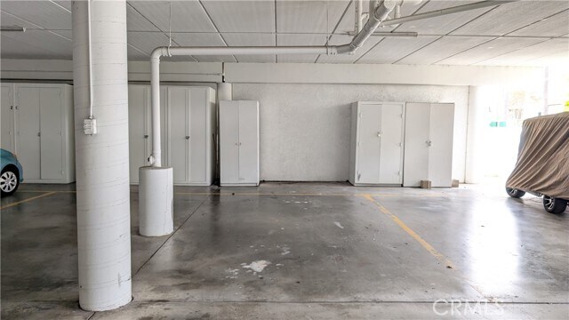 Building Photo - 2385 Via Mariposa W