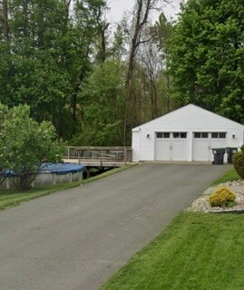 Building Photo - 36 Meadow Dr