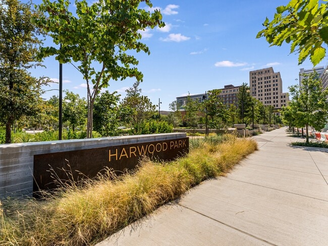 Building Photo - 2080 Kelly Ave