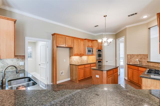 Building Photo - 1112 Longford Cir