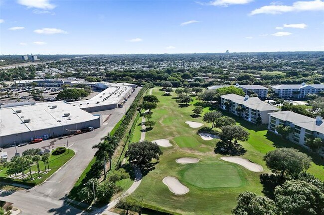 Building Photo - 9470 Tangerine Pl