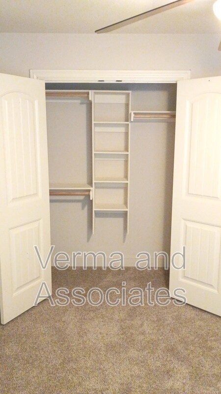 Building Photo - 2703 SW Ledbury Cove