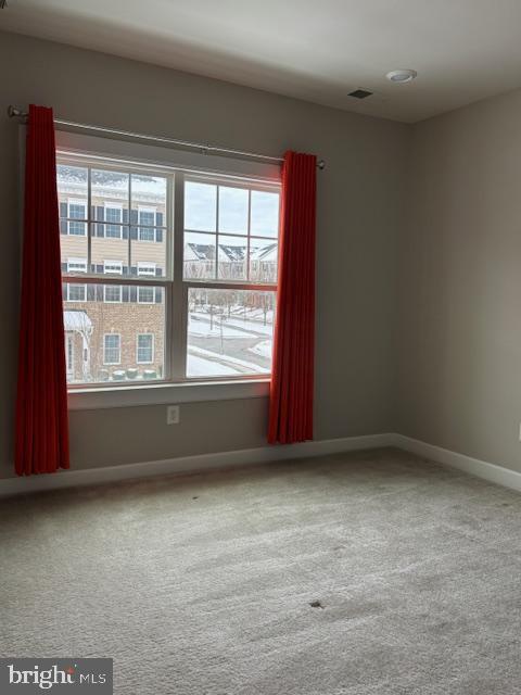 Building Photo - 503 Cliff Ln