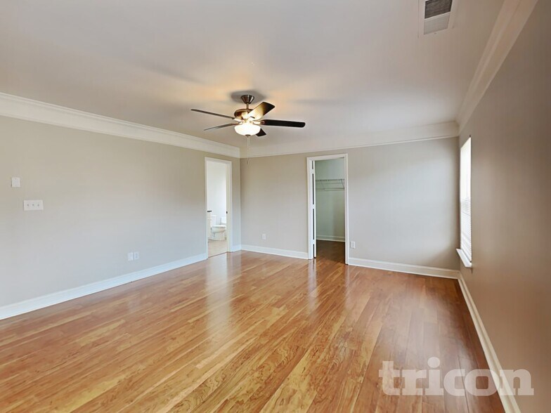 Building Photo - 4355 Stone Mountain Dr