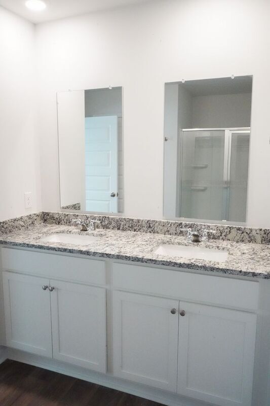 Building Photo - 491 Coconut Dr