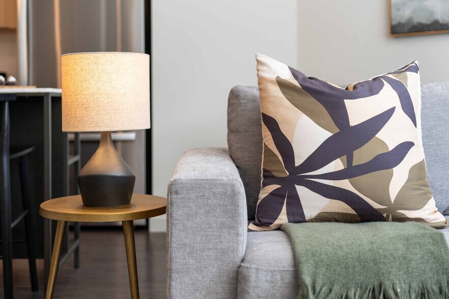 Building Photo - 150 Broad St