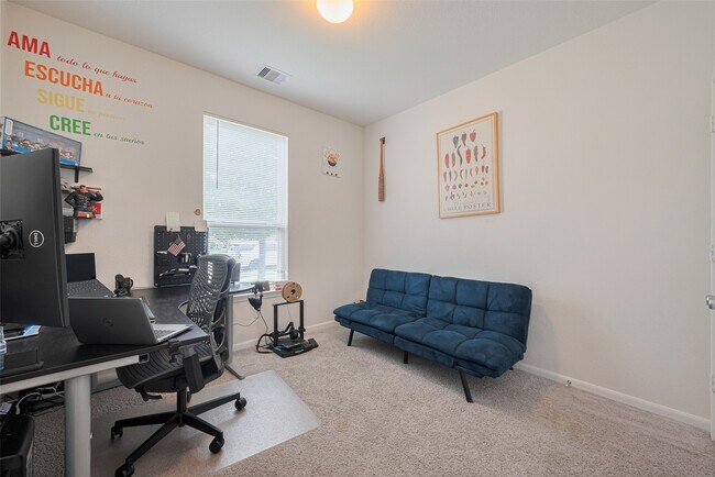 Building Photo - 1714 Clifton Hills Ln