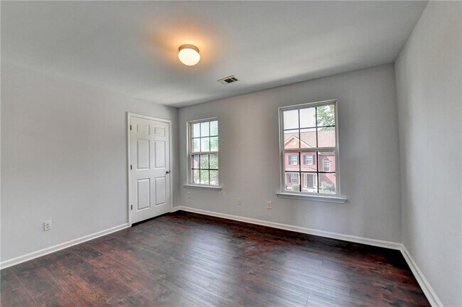 Building Photo - 831 New Liberty Way