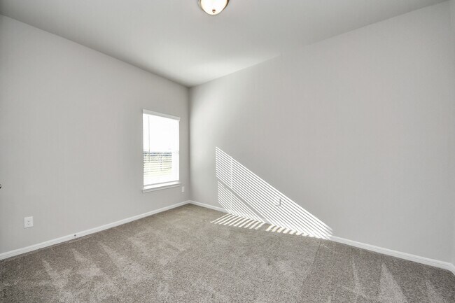 Building Photo - 1472 Sundown Gln Ln