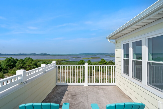 Building Photo - 29331 Clifton Shores Dr