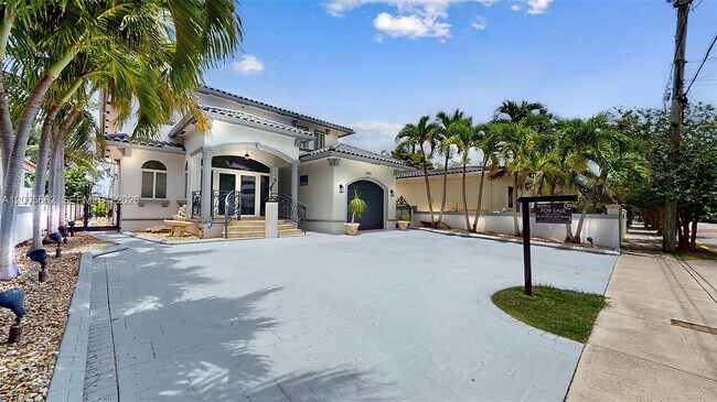 Building Photo - 1131 Stillwater Dr