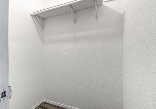 Building Photo - 2900 Jadewood Ct