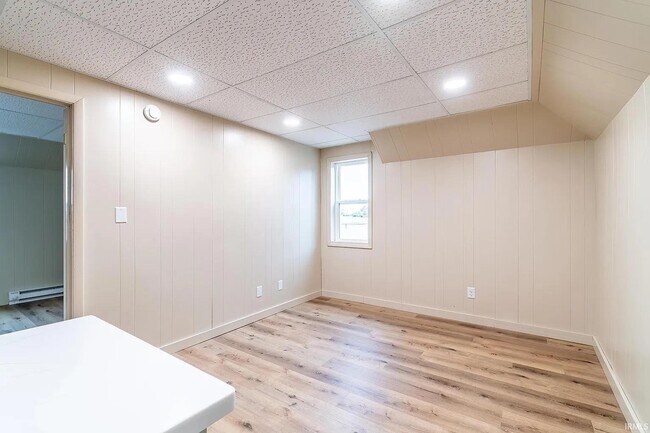 Building Photo - 804 N Harrison St