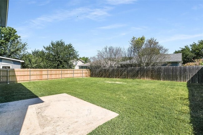 Building Photo - 4712 Lake George Ln