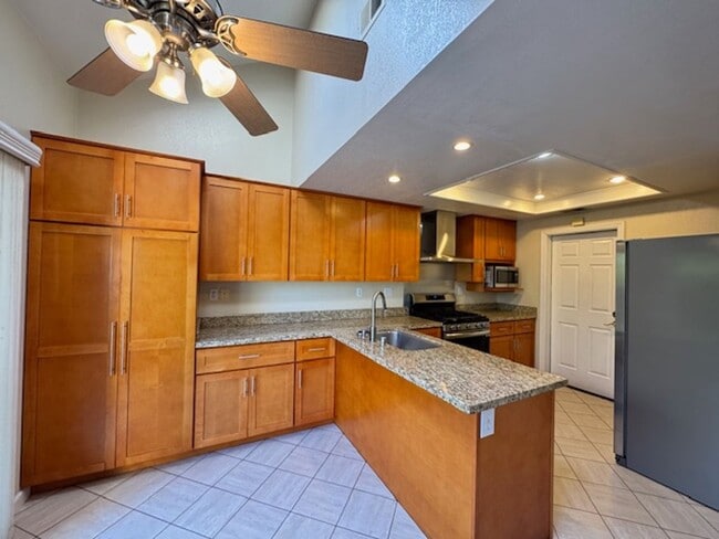 Building Photo - Beautiful updated 2 Story condo in Main Chance Estates w/attached 2 car garage!