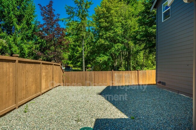 Building Photo - 5611 151st St Ct E