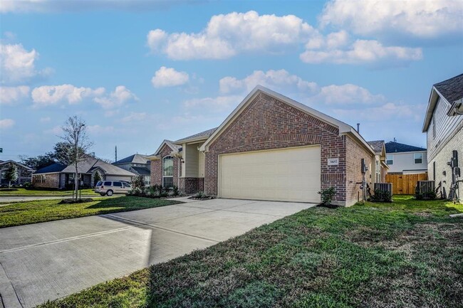 Building Photo - 3107 Andlor Hills Dr
