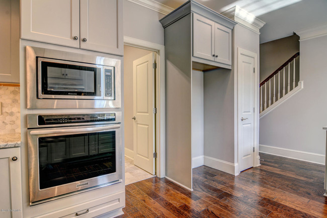 Building Photo - 4302 Terrington Dr