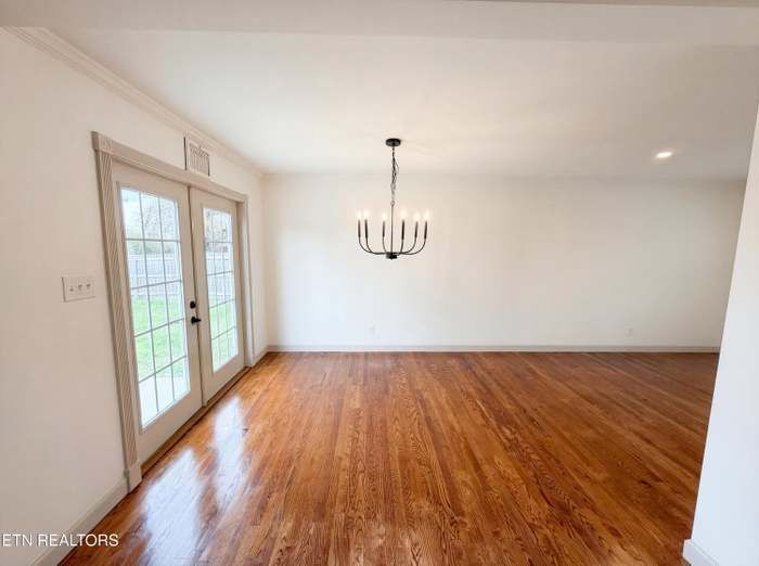 Building Photo - 8717 Kildare Dr NW