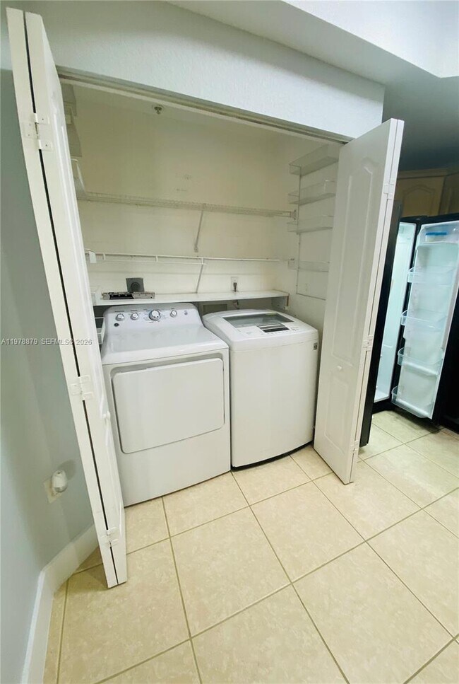 Building Photo - 17415 NW 75th Pl