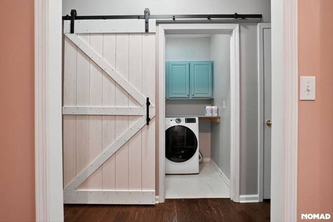 Building Photo - Spacious 4BR House in Canton