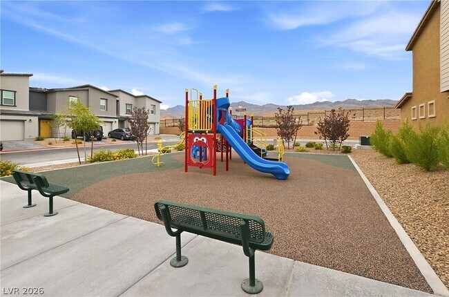 Building Photo - 10923 Heatherford Ave