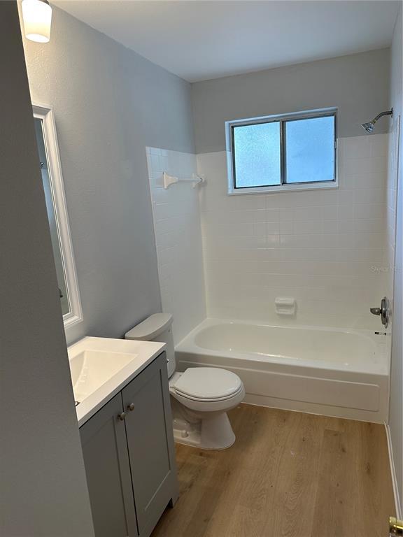 Building Photo - 1835 Bough Ave