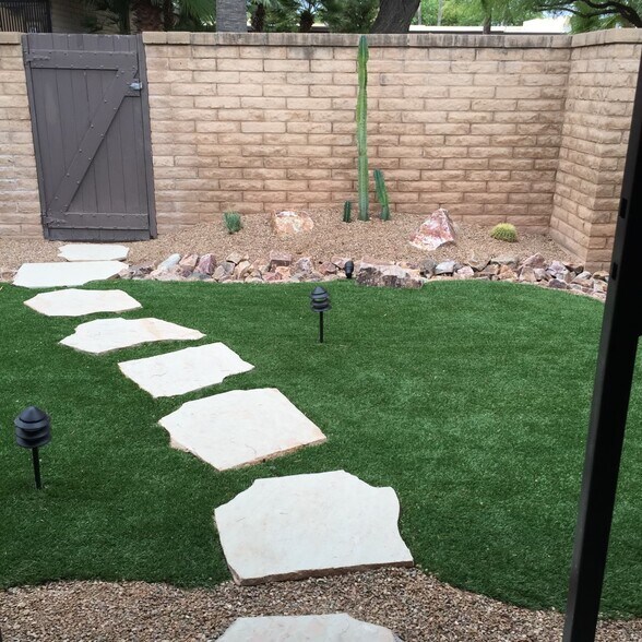 Building Photo - 7856 E Linden Pl