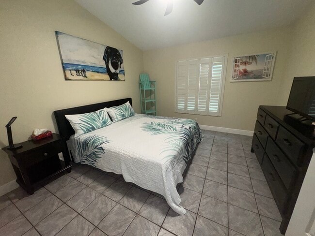 Building Photo - 1107 SW 41st Terrace