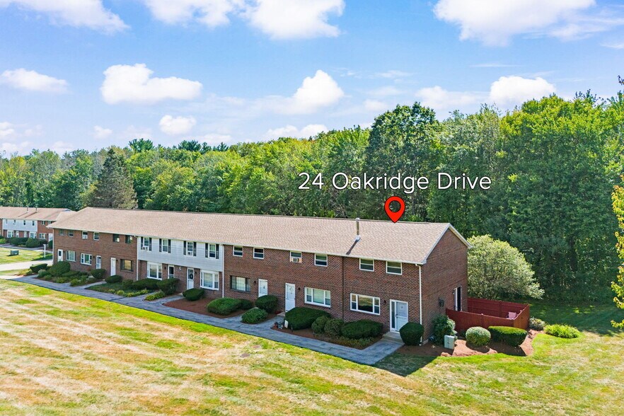 Building Photo - 24 Oakridge Dr