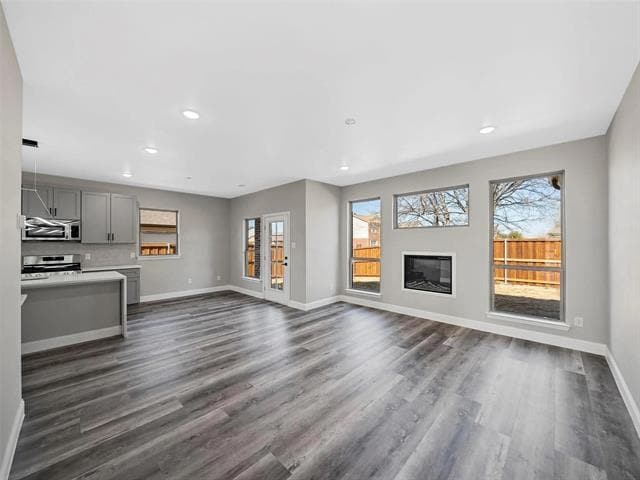 Building Photo - 1063 Lake Trail Dr