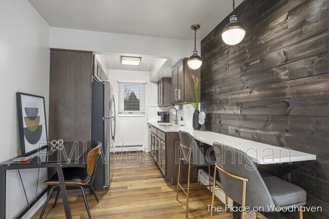 Building Photo - 8424 Woodhaven Dr SW